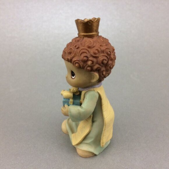 Precious Moments Wise Man with Blue Gift Nativity Figure 2001 Sam B Replacement - Picture 2 of 12